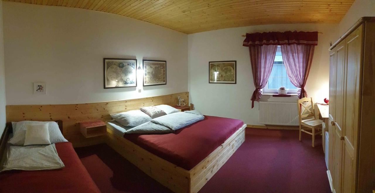 U Dvou Studni Hotell Loučná nad Desnou Exteriör bild