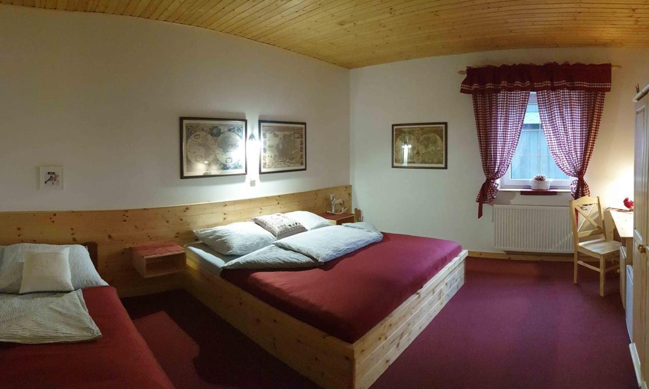 U Dvou Studni Hotell Loučná nad Desnou Exteriör bild
